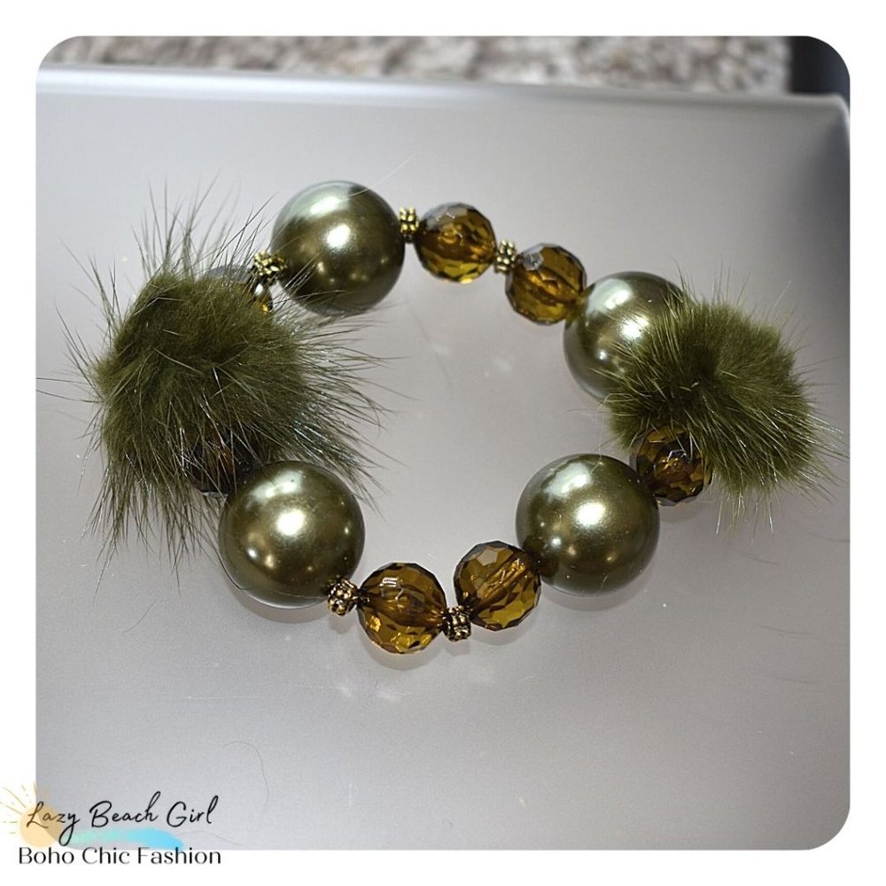 Green Beaded Fur Stretch Bracelet